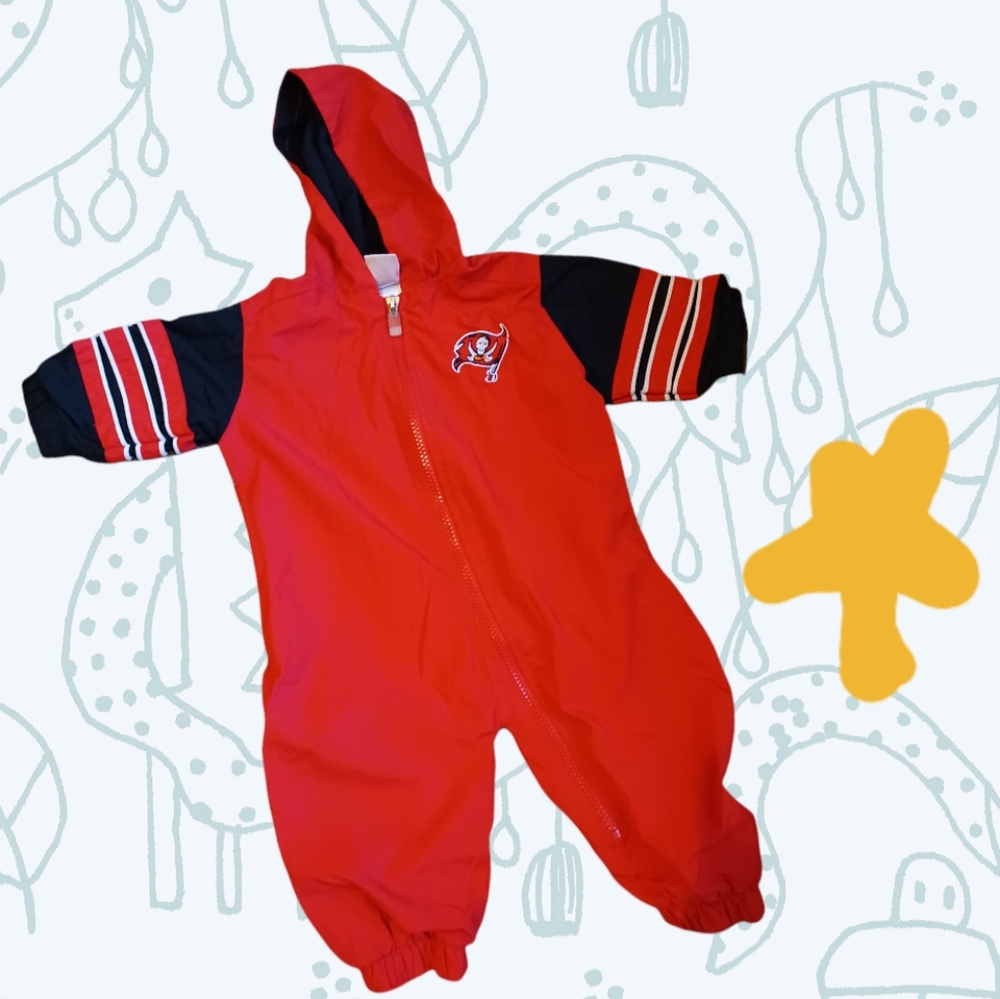 NFL Bbaby Onesie. NWOT. 6-9M